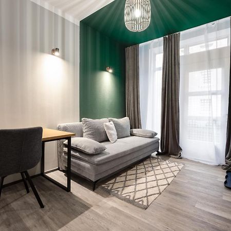 Modern Living Apartment - 3-Zimmer - Nuernberg Nord, Ruhige Seitenstrasse, Fusslaeufig Strassenbahn Kültér fotó